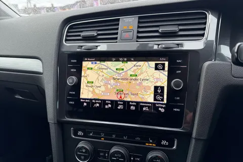 HG69BZX Volkswagen Golf 1.6 TDI Match Edition Euro 6 (s/s) 5dr Thumbnail #13