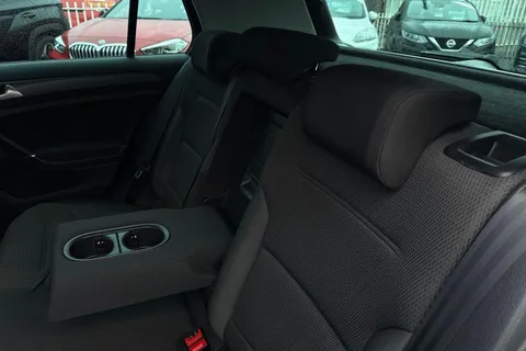 HG69BZX Volkswagen Golf 1.6 TDI Match Edition Euro 6 (s/s) 5dr Thumbnail #15
