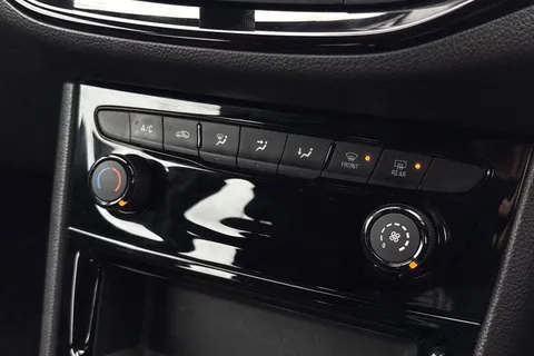 SB19YSE Vauxhall Astra 1.4i Turbo SRi VX Line Nav Euro 6 5dr Thumbnail #20