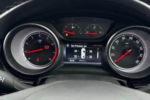 SB19YSE Vauxhall Astra 1.4i Turbo SRi VX Line Nav Euro 6 5dr Thumbnail #47