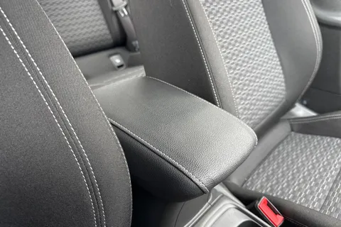 SB19YSE Vauxhall Astra 1.4i Turbo SRi VX Line Nav Euro 6 5dr Thumbnail #49