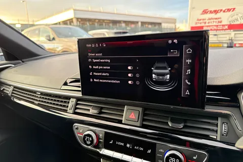 45 of 56 for AUDI A4 35 TFSI Black Edition 5dr S Tronic