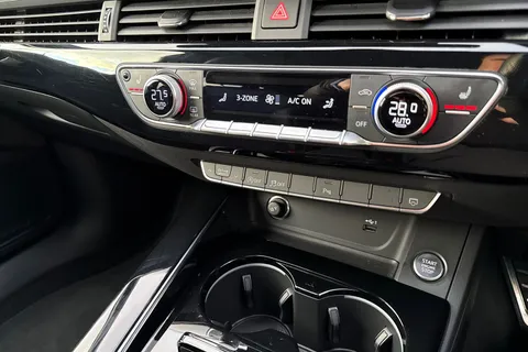 49 of 56 for AUDI A4 35 TFSI Black Edition 5dr S Tronic