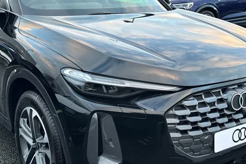  Audi Q5 2.0 TDI Sport S Tronic quattro Euro 6 (s/s) 5dr Thumbnail #9