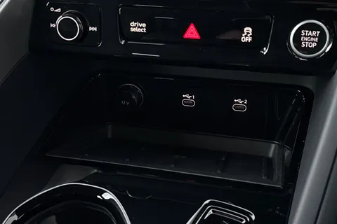  Audi Q5 2.0 TDI Sport S Tronic quattro Euro 6 (s/s) 5dr Thumbnail #40