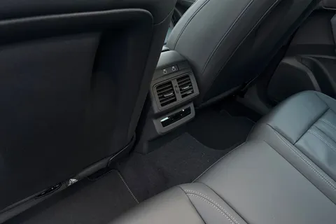  Audi Q5 2.0 TDI Sport S Tronic quattro Euro 6 (s/s) 5dr Thumbnail #45