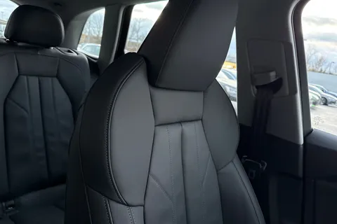  Audi Q5 2.0 TDI Sport S Tronic quattro Euro 6 (s/s) 5dr Thumbnail #49