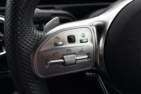 WM72AHD Mercedes-Benz Cla Class 1.3 CLA180 AMG Line (Executive) Coupe 7G-DCT Euro 6 (s/s) 4dr Thumbnail #37