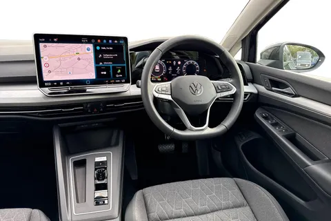 Volkswagen Golf 1.5 TSI eHybrid 19.7kWh Match DSG Euro 6 (s/s) 5dr Thumbnail #17