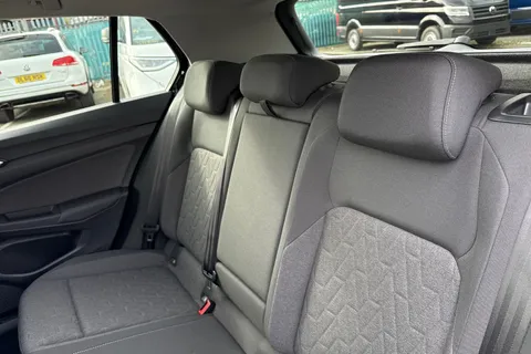 Volkswagen Golf 1.5 TSI eHybrid 19.7kWh Match DSG Euro 6 (s/s) 5dr Thumbnail #18