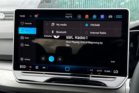 Volkswagen Golf 1.5 TSI eHybrid 19.7kWh Match DSG Euro 6 (s/s) 5dr Thumbnail #35