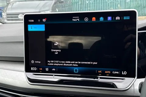 Volkswagen Golf 1.5 TSI eHybrid 19.7kWh Match DSG Euro 6 (s/s) 5dr Thumbnail #37