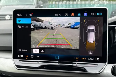 Volkswagen Golf 1.5 TSI eHybrid 19.7kWh Match DSG Euro 6 (s/s) 5dr Thumbnail #42