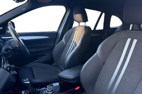 YB71LMY BMW X1 1.5 25e 10kWh M Sport Auto xDrive Euro 6 (s/s) 5dr Thumbnail #12