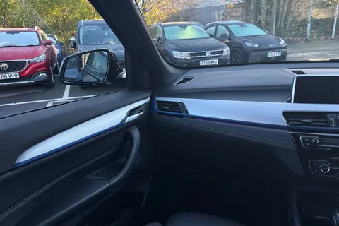 YB71LMY BMW X1 1.5 25e 10kWh M Sport Auto xDrive Euro 6 (s/s) 5dr Thumbnail #16