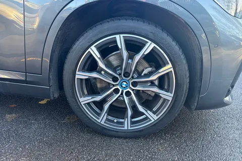 YB71LMY BMW X1 1.5 25e 10kWh M Sport Auto xDrive Euro 6 (s/s) 5dr Thumbnail #23
