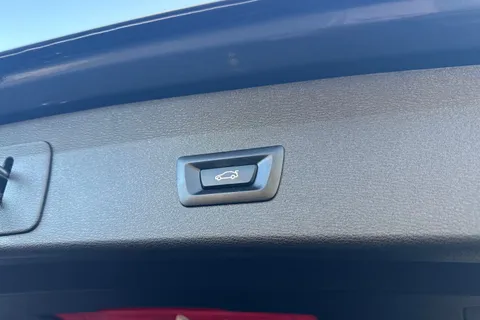 YB71LMY BMW X1 1.5 25e 10kWh M Sport Auto xDrive Euro 6 (s/s) 5dr Thumbnail #29