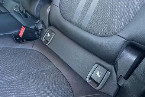 YB71LMY BMW X1 1.5 25e 10kWh M Sport Auto xDrive Euro 6 (s/s) 5dr Thumbnail #30