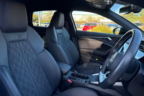 AV72VOO Audi A3 Edition 1 35 TFSI 150 PS 6-speed Thumbnail #46