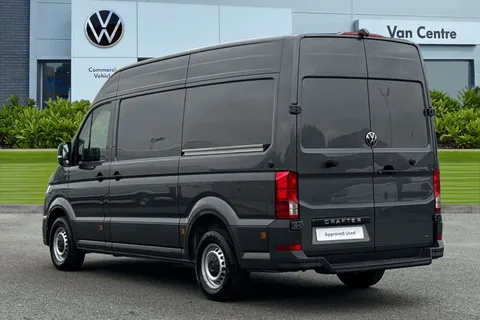 DF75TYZ Volkswagen Crafter CR35 Panel van Commerce Plus MWB 177 PS 2.0 TDI Auto 8sp 4 Motion Thumbnail #3