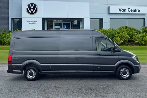 DF75TYP Volkswagen Crafter CR35 Panel van Commerce Plus LWB 177 PS 2.0 TDI 8sp Auto - MY25/LED's/Camer Thumbnail #4