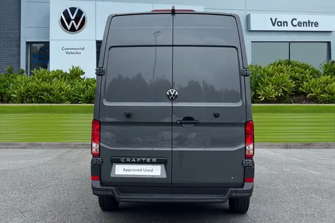 DF75TYZ Volkswagen Crafter CR35 Panel van Commerce Plus MWB 177 PS 2.0 TDI Auto 8sp 4 Motion Thumbnail #5