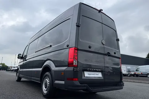 DF75TYP Volkswagen Crafter CR35 Panel van Commerce Plus LWB 177 PS 2.0 TDI 8sp Auto - MY25/LED's/Camer Thumbnail #8
