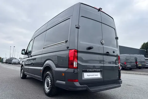 DF75TYZ Volkswagen Crafter CR35 Panel van Commerce Plus MWB 177 PS 2.0 TDI Auto 8sp 4 Motion Thumbnail #8