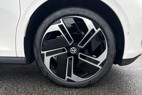 DF75PCZ Volkswagen ID. Buzz GTX SWB 340 PS 79 kWh Pro Electric Automatic - Heat Pump Thumbnail #10