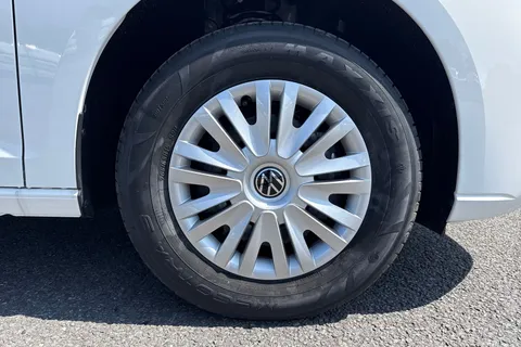 9 of 57 for Volkswagen Caddy C20 Cargo Commerce Plus SWB 102 PS 2.0 TDI - Delivery Mileage