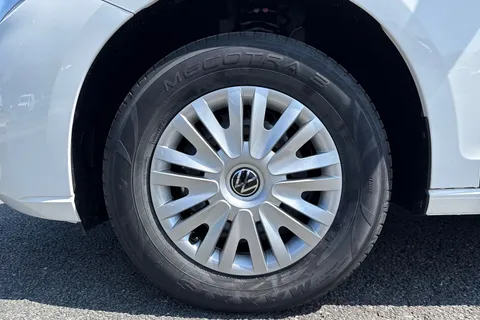 12 of 57 for Volkswagen Caddy C20 Cargo Commerce Plus SWB 102 PS 2.0 TDI - Delivery Mileage