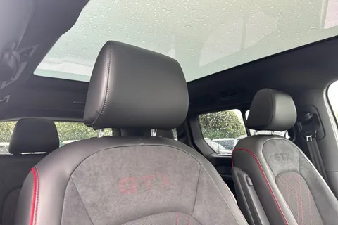 DF75PCZ Volkswagen ID. Buzz GTX SWB 340 PS 79 kWh Pro Electric Automatic - Heat Pump Thumbnail #24