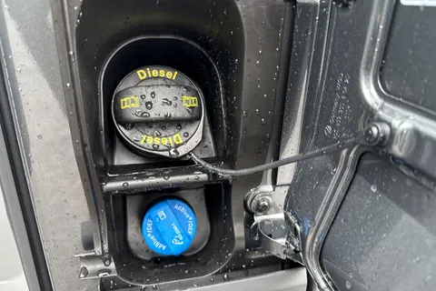 DF75TYP Volkswagen Crafter CR35 Panel van Commerce Plus LWB 177 PS 2.0 TDI 8sp Auto - MY25/LED's/Camer Thumbnail #25