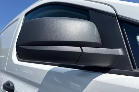 24 of 57 for Volkswagen Caddy C20 Cargo Commerce Plus SWB 102 PS 2.0 TDI - Delivery Mileage