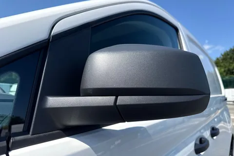 25 of 57 for Volkswagen Caddy C20 Cargo Commerce Plus SWB 102 PS 2.0 TDI - Delivery Mileage