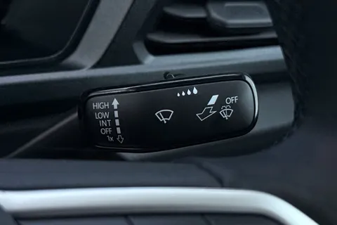 34 of 57 for Volkswagen Caddy C20 Cargo Commerce Plus SWB 102 PS 2.0 TDI - Delivery Mileage