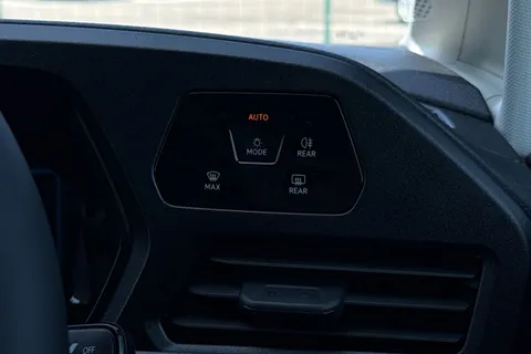 37 of 57 for Volkswagen Caddy C20 Cargo Commerce Plus SWB 102 PS 2.0 TDI - Delivery Mileage