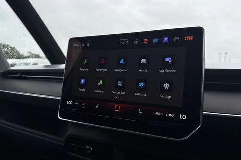 DF75PCZ Volkswagen ID. Buzz GTX SWB 340 PS 79 kWh Pro Electric Automatic - Heat Pump Thumbnail #49