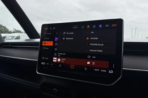 DF75PCZ Volkswagen ID. Buzz GTX SWB 340 PS 79 kWh Pro Electric Automatic - Heat Pump Thumbnail #50