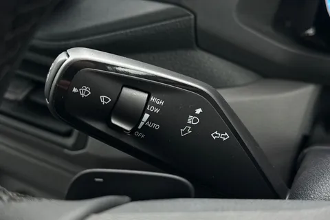 DF75TYP Volkswagen Crafter CR35 Panel van Commerce Plus LWB 177 PS 2.0 TDI 8sp Auto - MY25/LED's/Camer Thumbnail #51