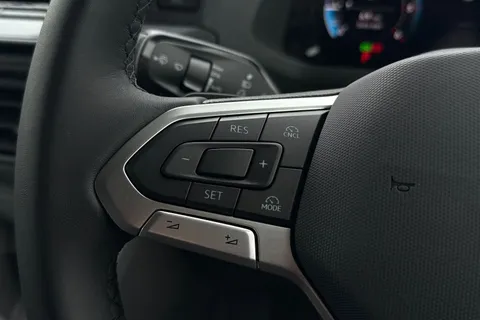 DF75TYP Volkswagen Crafter CR35 Panel van Commerce Plus LWB 177 PS 2.0 TDI 8sp Auto - MY25/LED's/Camer Thumbnail #52