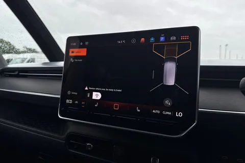 DF75PCZ Volkswagen ID. Buzz GTX SWB 340 PS 79 kWh Pro Electric Automatic - Heat Pump Thumbnail #56