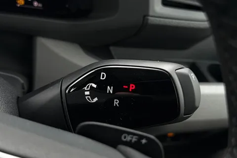 DF75TYP Volkswagen Crafter CR35 Panel van Commerce Plus LWB 177 PS 2.0 TDI 8sp Auto - MY25/LED's/Camer Thumbnail #54