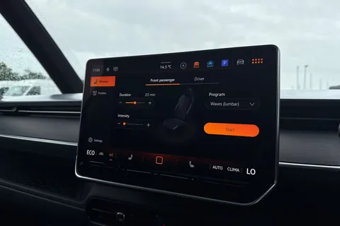 DF75PCZ Volkswagen ID. Buzz GTX SWB 340 PS 79 kWh Pro Electric Automatic - Heat Pump Thumbnail #58