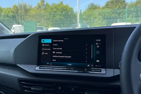 52 of 57 for Volkswagen Caddy C20 Cargo Commerce Plus SWB 102 PS 2.0 TDI - Delivery Mileage