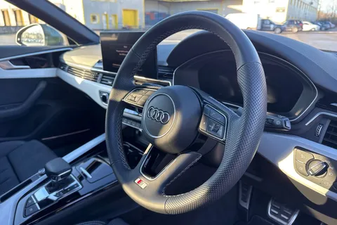 YB73VSN Audi A4 Avant Avant S line 40 TFSI  204 PS S tronic Thumbnail #48