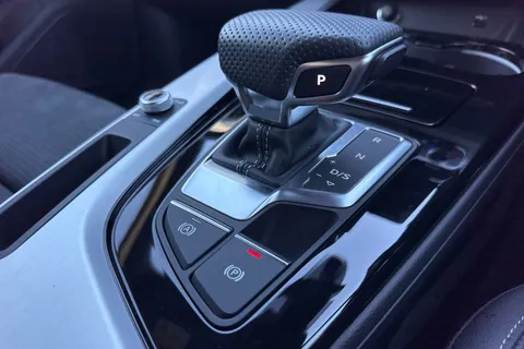 YB73VSN Audi A4 Avant Avant S line 40 TFSI  204 PS S tronic Thumbnail #50