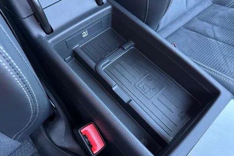 YB73VSN Audi A4 Avant Avant S line 40 TFSI  204 PS S tronic Thumbnail #51