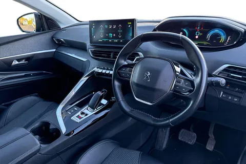 DG22OFJ PEUGEOT 3008 1.6 13.2kWh Allure Premium e-EAT Euro 6 (s/s) 5dr Thumbnail #15