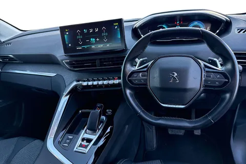 DG22OFJ PEUGEOT 3008 1.6 13.2kWh Allure Premium e-EAT Euro 6 (s/s) 5dr Thumbnail #19